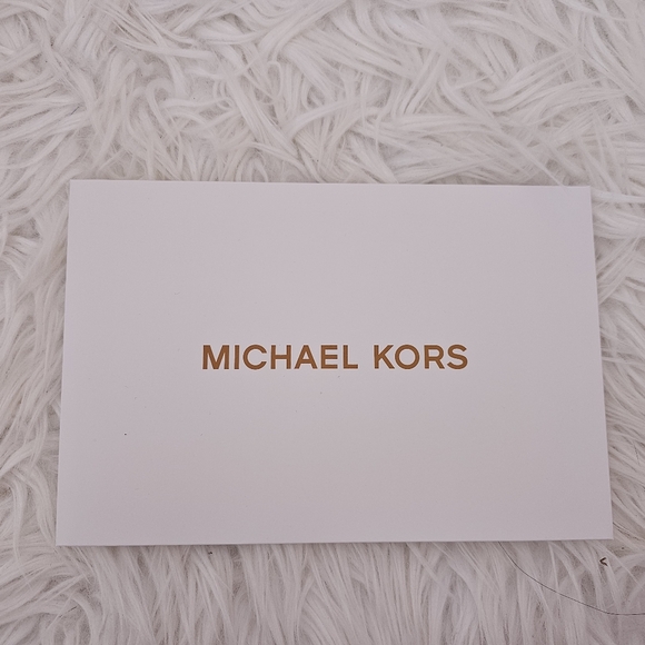 Michael Kors planner with box and bag! ๐ฏ - Picture 3 of 8